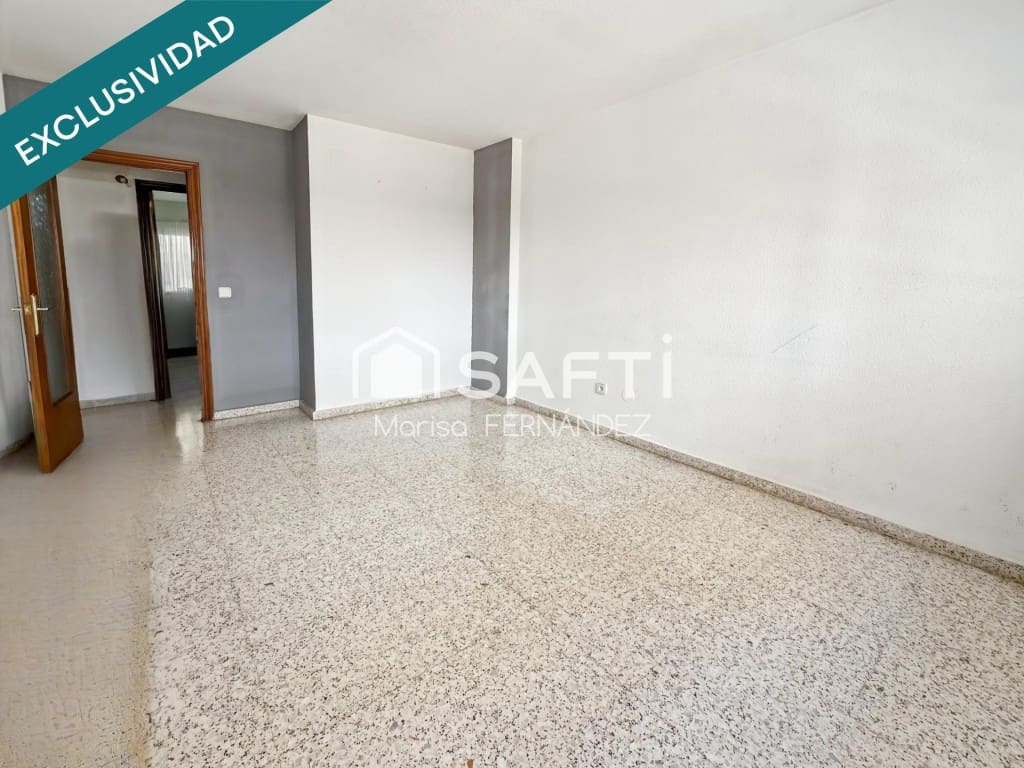 3 bedroom Apartment for sale in Alicante / Alacant city - € 165,000 (Ref: 9915488)