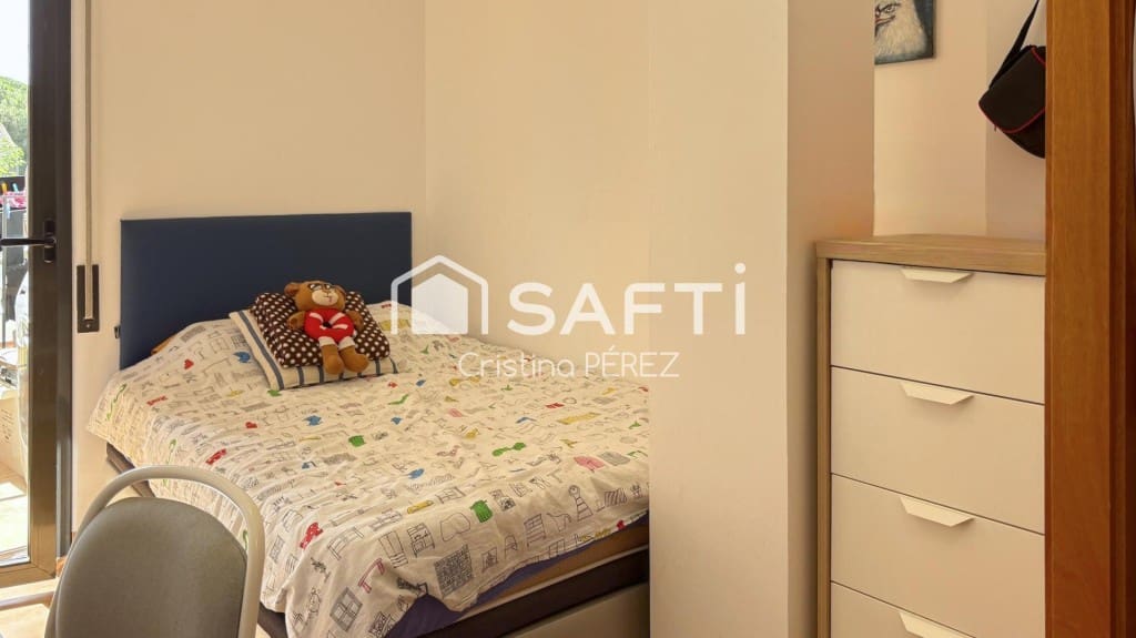 3 makuuhuone Huoneisto myytävänä paikassa Calonge i Sant Antoni - 275 000 € (Ref: 9920098)