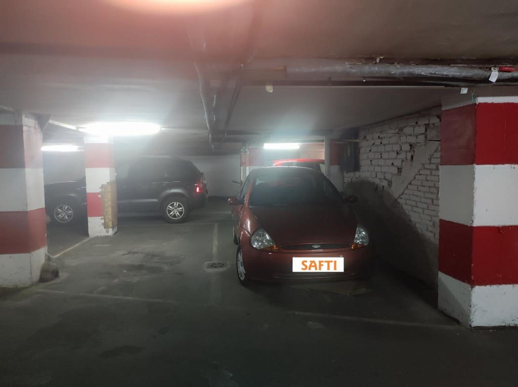Garage for sale in Ciudad Real city - € 11,900 (Ref: 9920100)