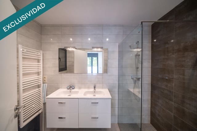 4 slaapkamer Villa te koop in Empuriabrava, Castelló d'Empúries met zwembad garage - € 695.000 (Ref: 9920101)