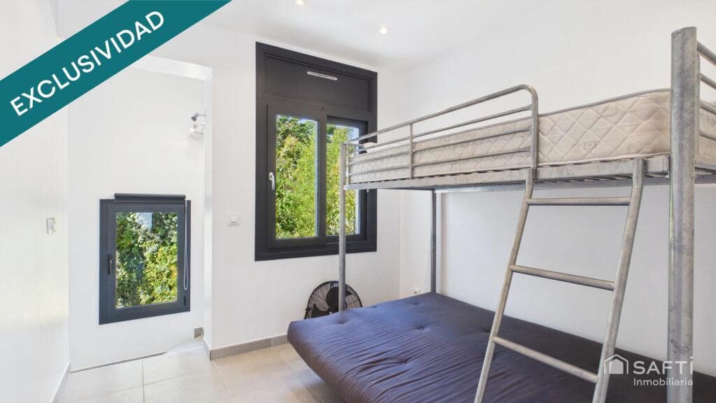 4 quarto Moradia para venda em Empuriabrava com piscina garagem - 599 000 € (Ref: 9920101)
