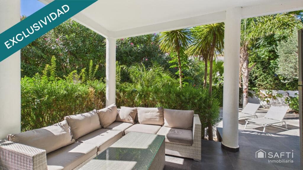 4 quarto Moradia para venda em Empuriabrava com piscina garagem - 599 000 € (Ref: 9920101)