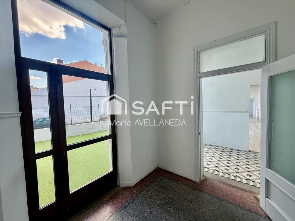 Kaupallinen vuokrattavana paikassa San Andres del Rabanedo - 1 500 € (Ref: 9920103)