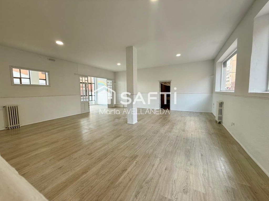 Kaupallinen vuokrattavana paikassa San Andres del Rabanedo - 1 500 € (Ref: 9920103)