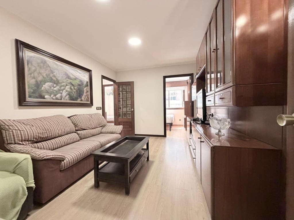 4 bedroom Apartment for sale in Vigo with garage - € 265,000 (Ref: 9920106)
