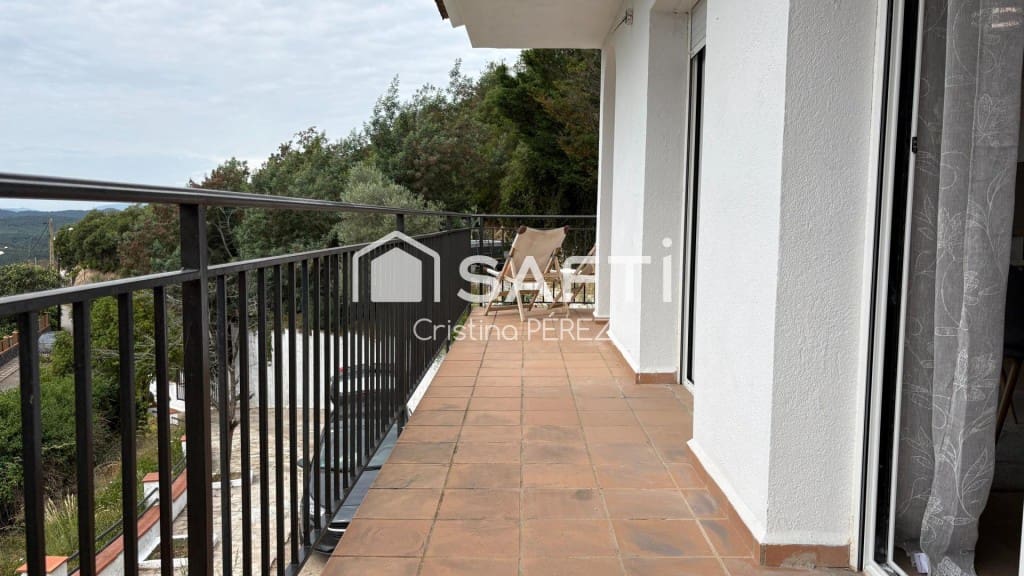 2 slaapkamer Villa te koop in Vidreres met garage - € 240.000 (Ref: 9921931)
