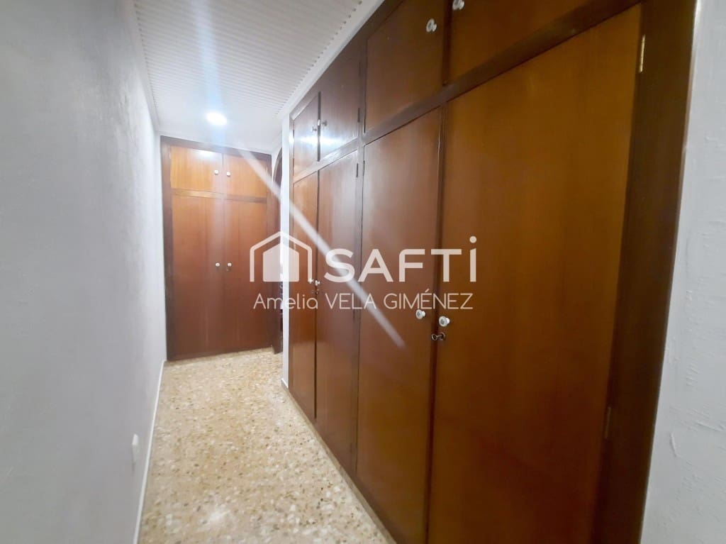3 slaapkamer Appartement te huur in Sagunto / Sagunt - € 850 (Ref: 9921932)