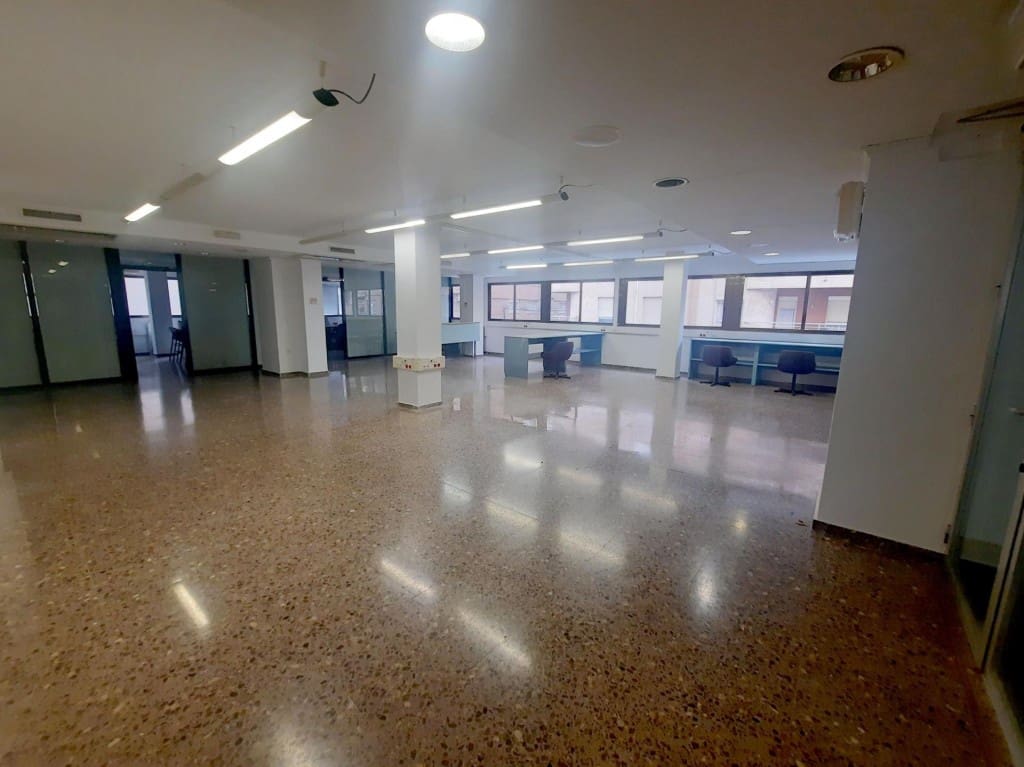 Büro zu verkaufen in Sagunto / Sagunt - 383.000 € (Ref: 9921933)