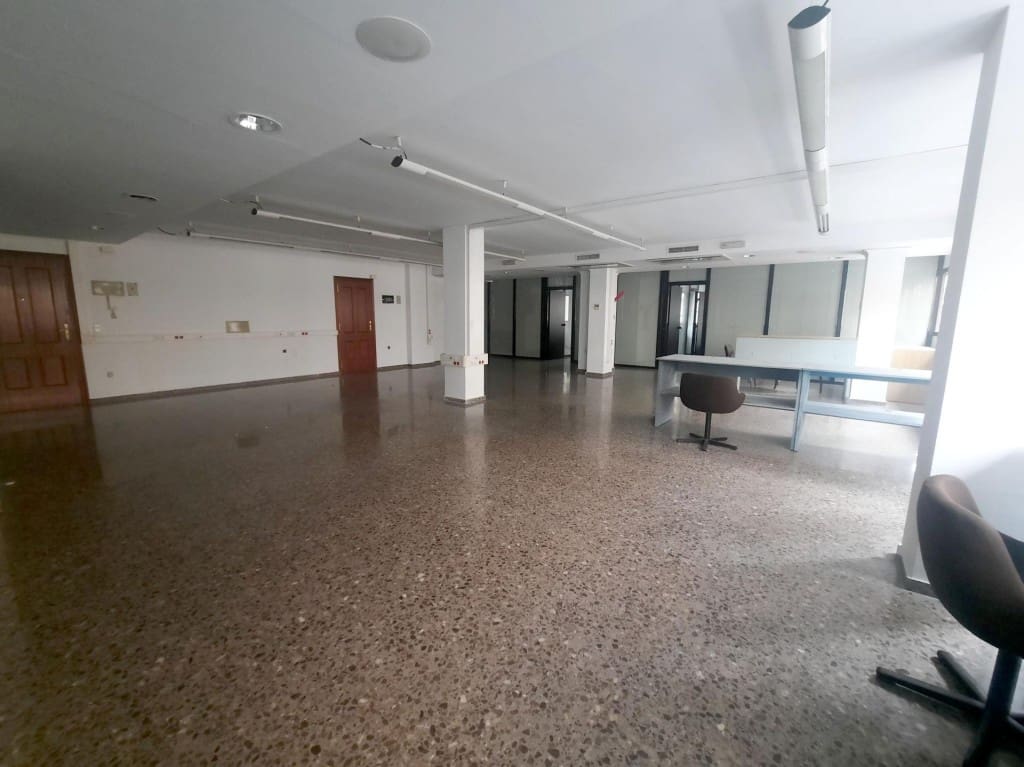 Büro zu verkaufen in Sagunto / Sagunt - 383.000 € (Ref: 9921933)
