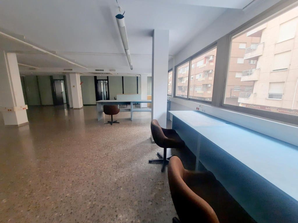 Büro zu verkaufen in Sagunto / Sagunt - 383.000 € (Ref: 9921933)