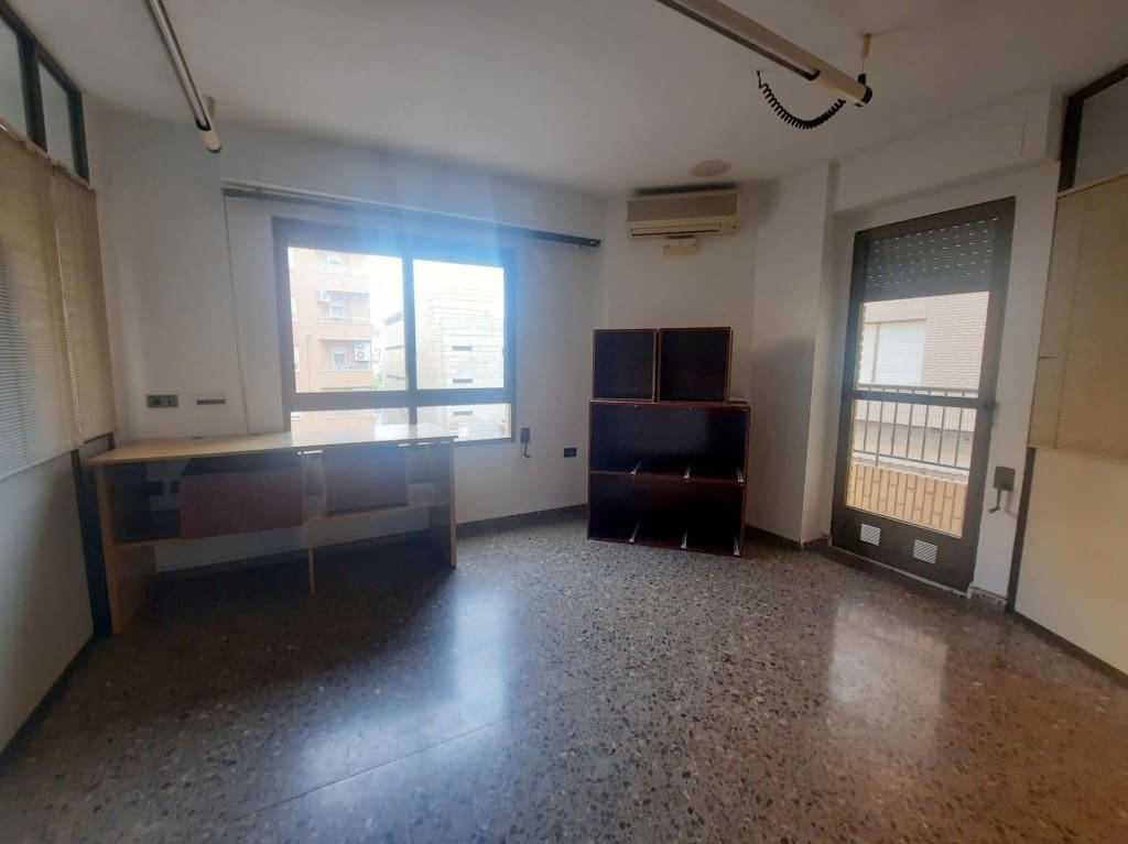 Büro zu verkaufen in Sagunto / Sagunt - 383.000 € (Ref: 9921933)