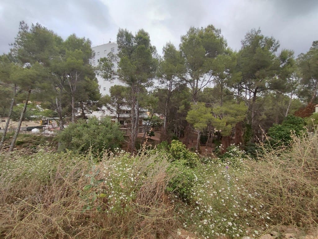Building Plot for sale in Gilet - € 110,000 (Ref: 9921934)