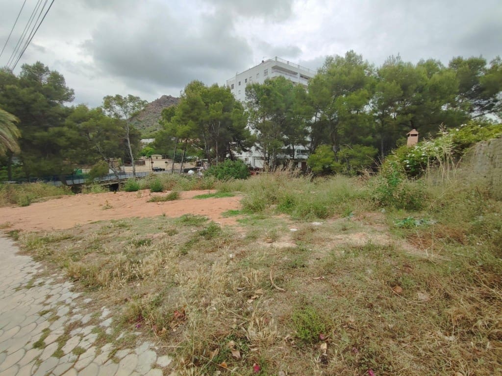 Building Plot for sale in Gilet - € 110,000 (Ref: 9921934)