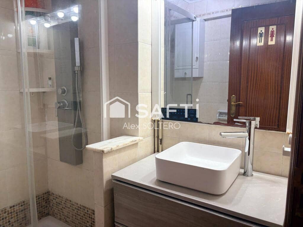 3 bedroom Apartment for sale in Vigo - € 165,000 (Ref: 9921935)