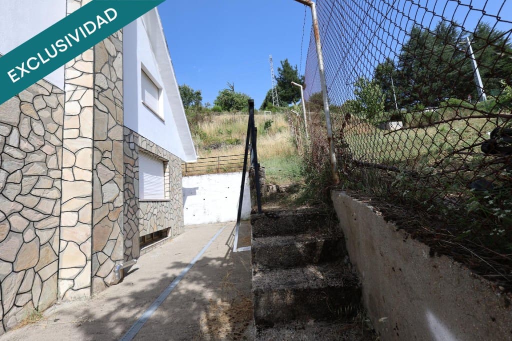 5 quarto Moradia para venda em Toreno - 190 000 € (Ref: 9921937)