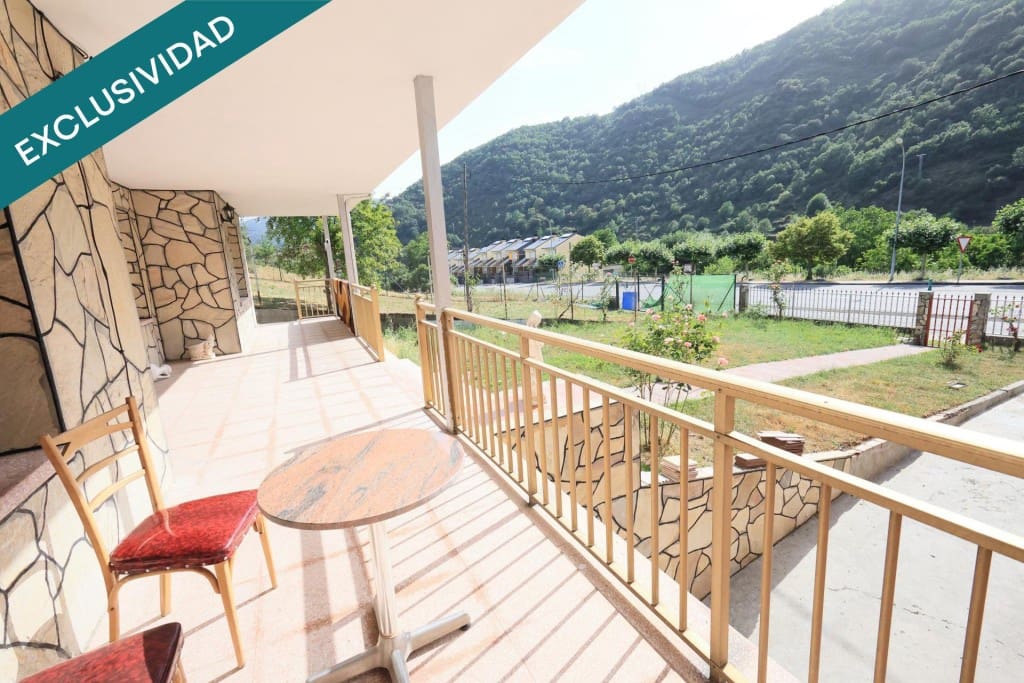5 quarto Moradia para venda em Toreno - 190 000 € (Ref: 9921937)
