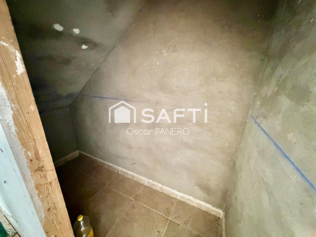 4 quarto Moradia para venda em Villarejo de Orbigo com garagem - 45 000 € (Ref: 9921938)
