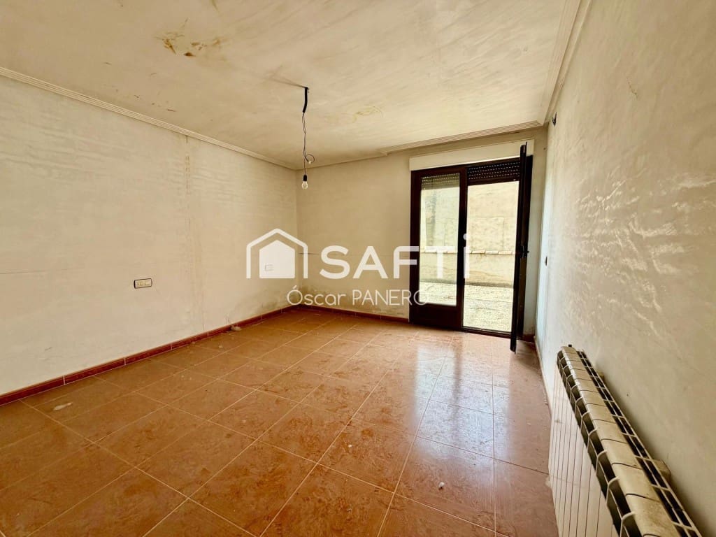 4 quarto Moradia para venda em Villarejo de Orbigo com garagem - 45 000 € (Ref: 9921938)