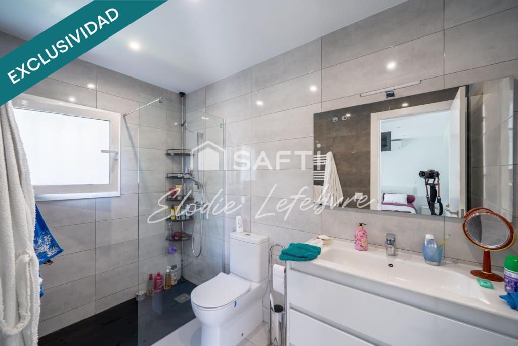 3 bedroom Villa for sale in Empuriabrava - € 429,000 (Ref: 9927055)