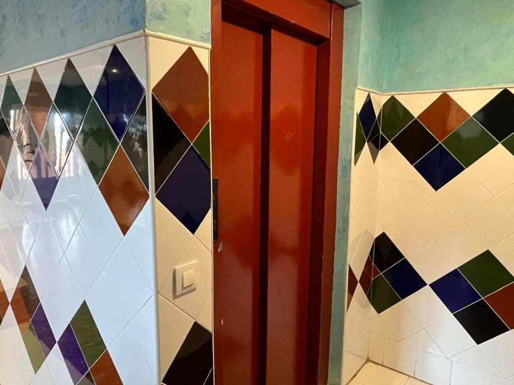 1 bedroom Apartment for sale in Miramar with pool garage - € 148,054 (Ref: 9927056)