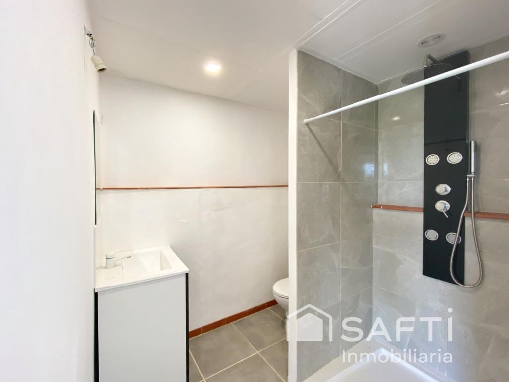 4 bedroom Finca/Country House for sale in Godelleta - € 178,000 (Ref: 9927058)