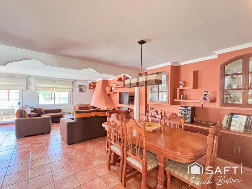 5 Zimmer Villa zu verkaufen in Sant Pere de Ribes mit Pool - 595.000 € (Ref: 9927059)