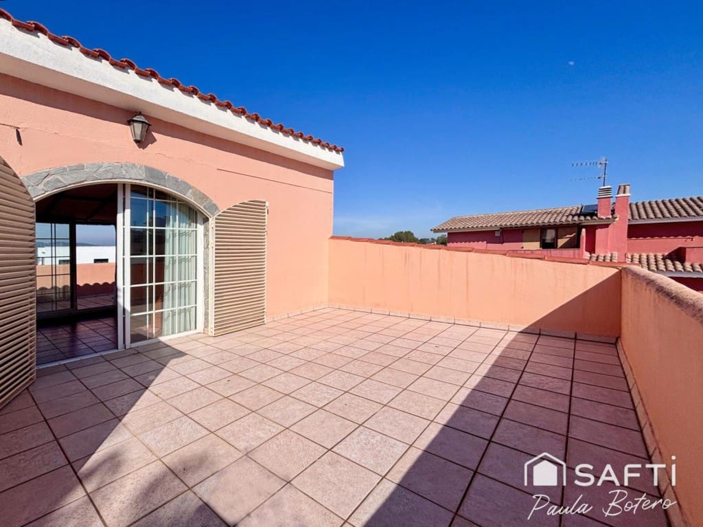 5 Zimmer Villa zu verkaufen in Sant Pere de Ribes mit Pool - 595.000 € (Ref: 9927059)