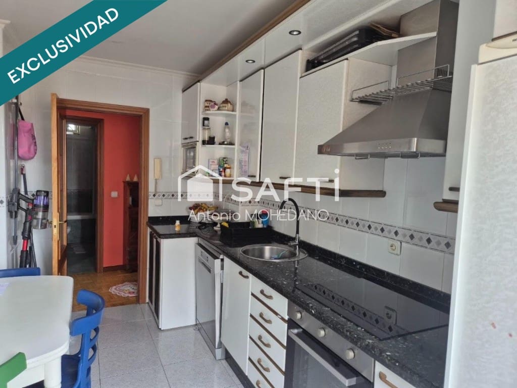 3 bedroom Apartment for sale in San Andres del Rabanedo - € 135,000 (Ref: 9927060)