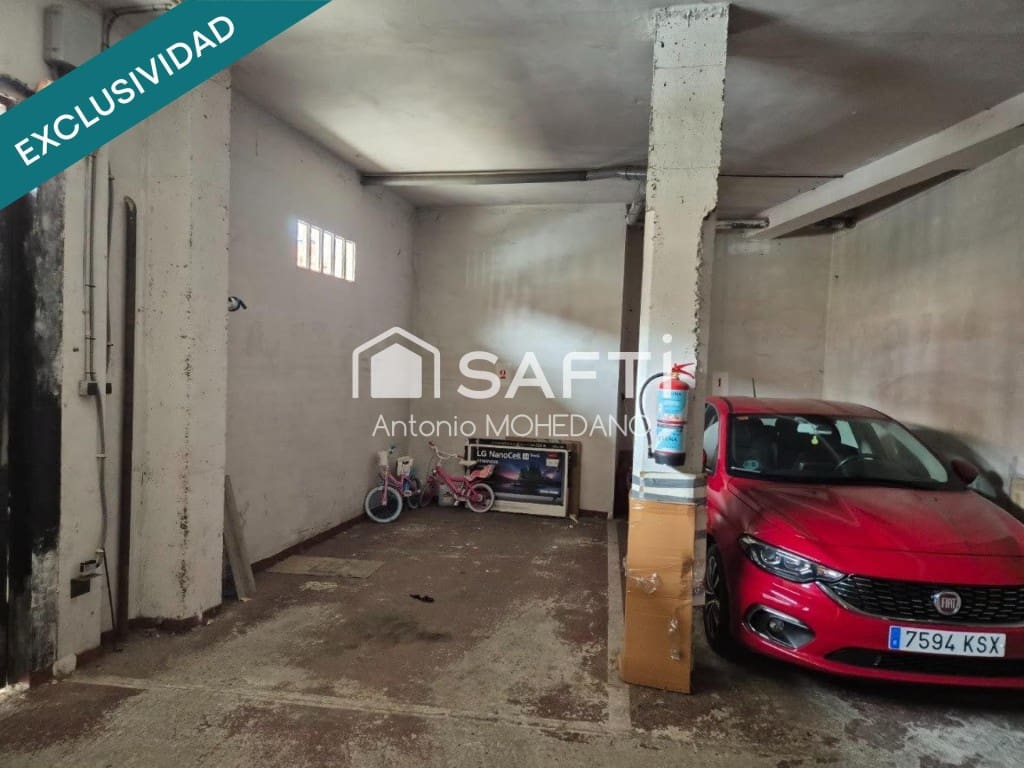 3 bedroom Apartment for sale in San Andres del Rabanedo - € 135,000 (Ref: 9927060)