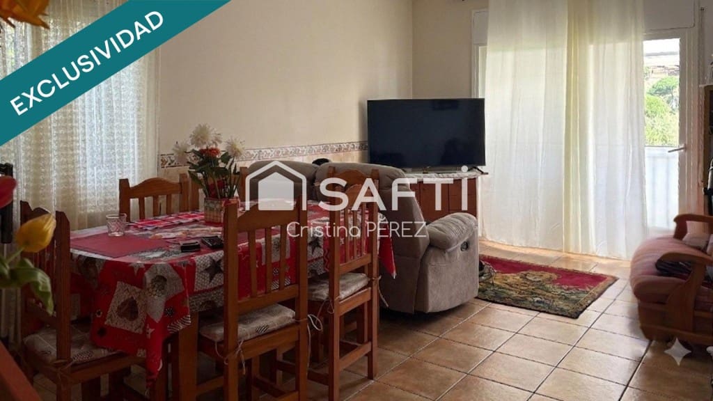 3 Zimmer Villa zu verkaufen in Lloret de Mar mit Garage - 255.000 € (Ref: 9929054)