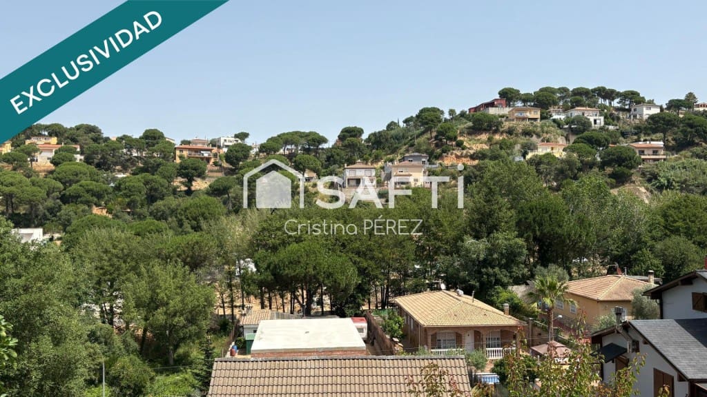 3 Zimmer Villa zu verkaufen in Lloret de Mar mit Garage - 255.000 € (Ref: 9929054)