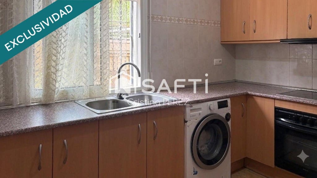 3 Zimmer Villa zu verkaufen in Lloret de Mar mit Garage - 255.000 € (Ref: 9929054)