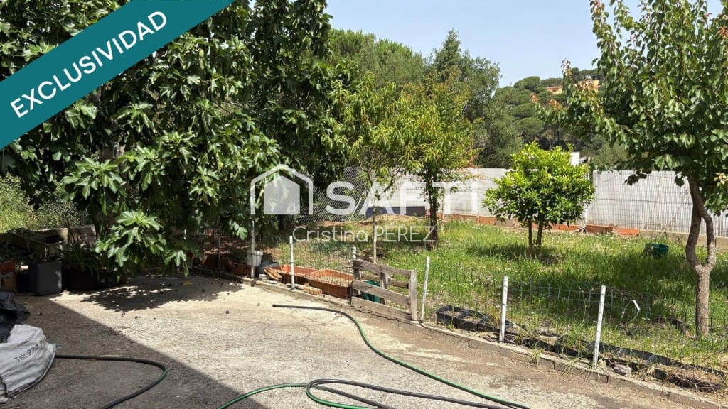 3 Zimmer Villa zu verkaufen in Lloret de Mar mit Garage - 255.000 € (Ref: 9929054)