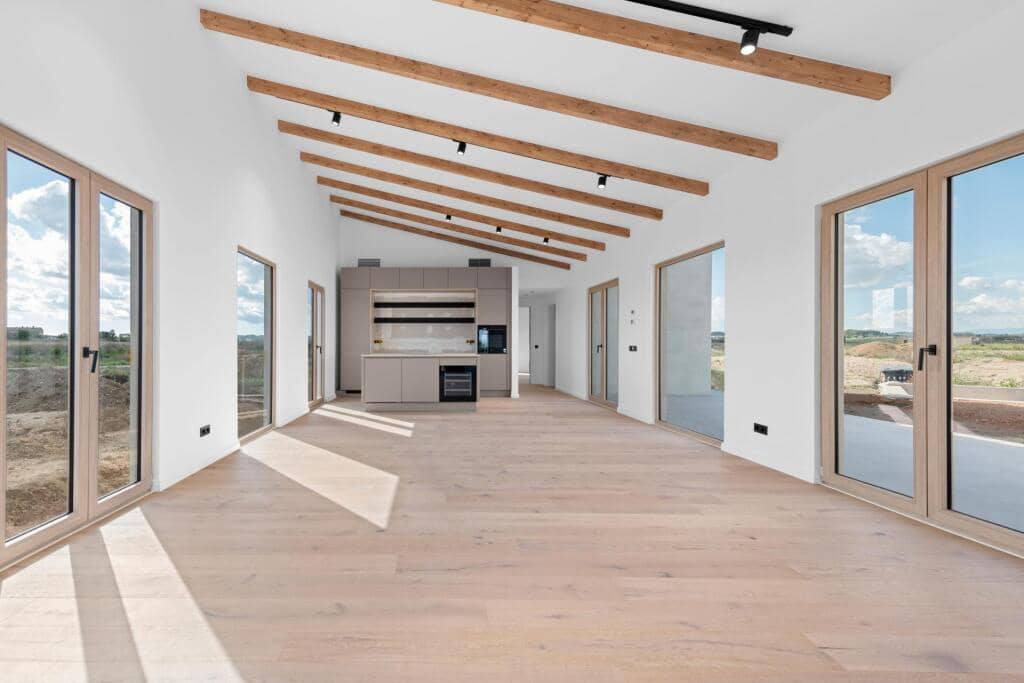 4 bedroom Villa for sale in Vilafranca de Bonany with pool - € 1,795,000 (Ref: 9929056)