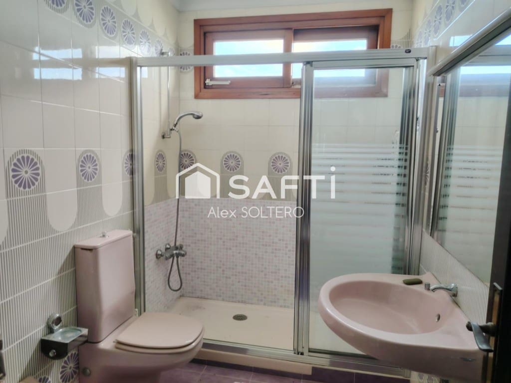 7 bedroom Villa for sale in Vigo with pool garage - € 1,750,000 (Ref: 9929057)