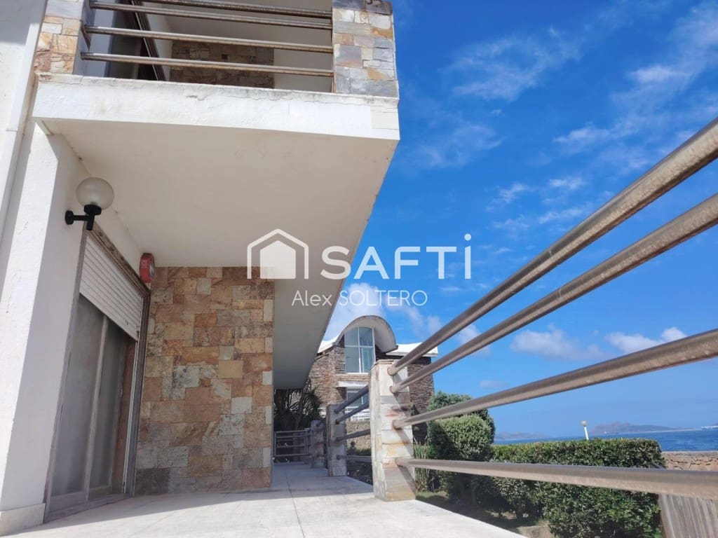 7 bedroom Villa for sale in Vigo with pool garage - € 1,750,000 (Ref: 9929057)
