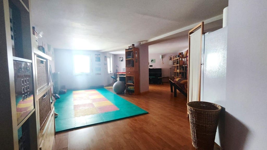 Studio na sprzedaż w Miasto Leon - 110 000 € (Ref: 9933755)
