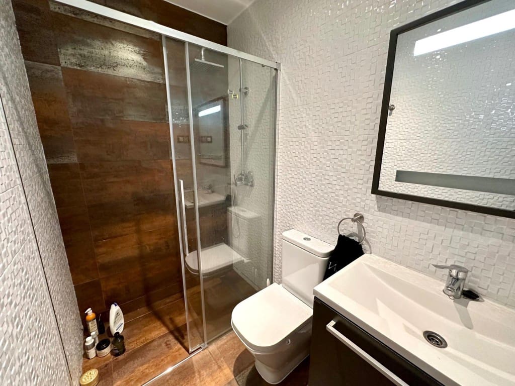Studio zu verkaufen in Madrid Stadt - 243.000 € (Ref: 9933756)