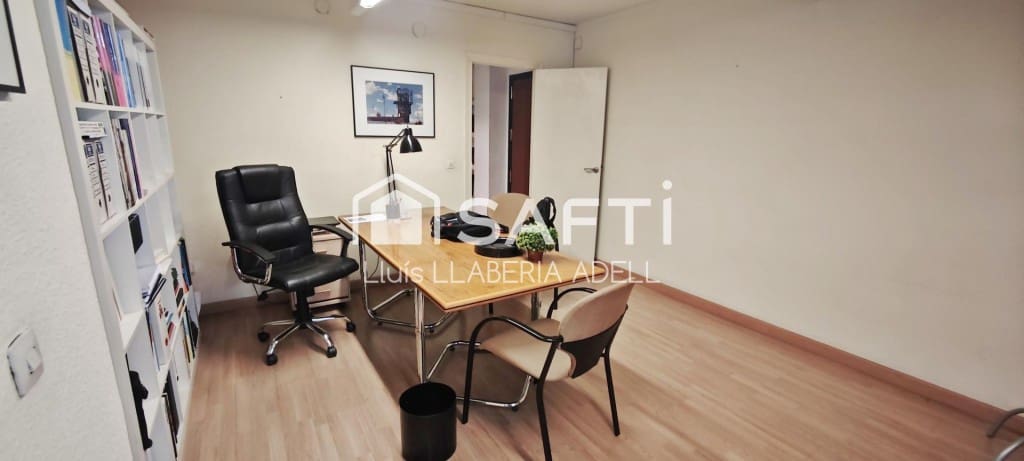 Office for sale in Tarragona city - € 149,900 (Ref: 9933758)