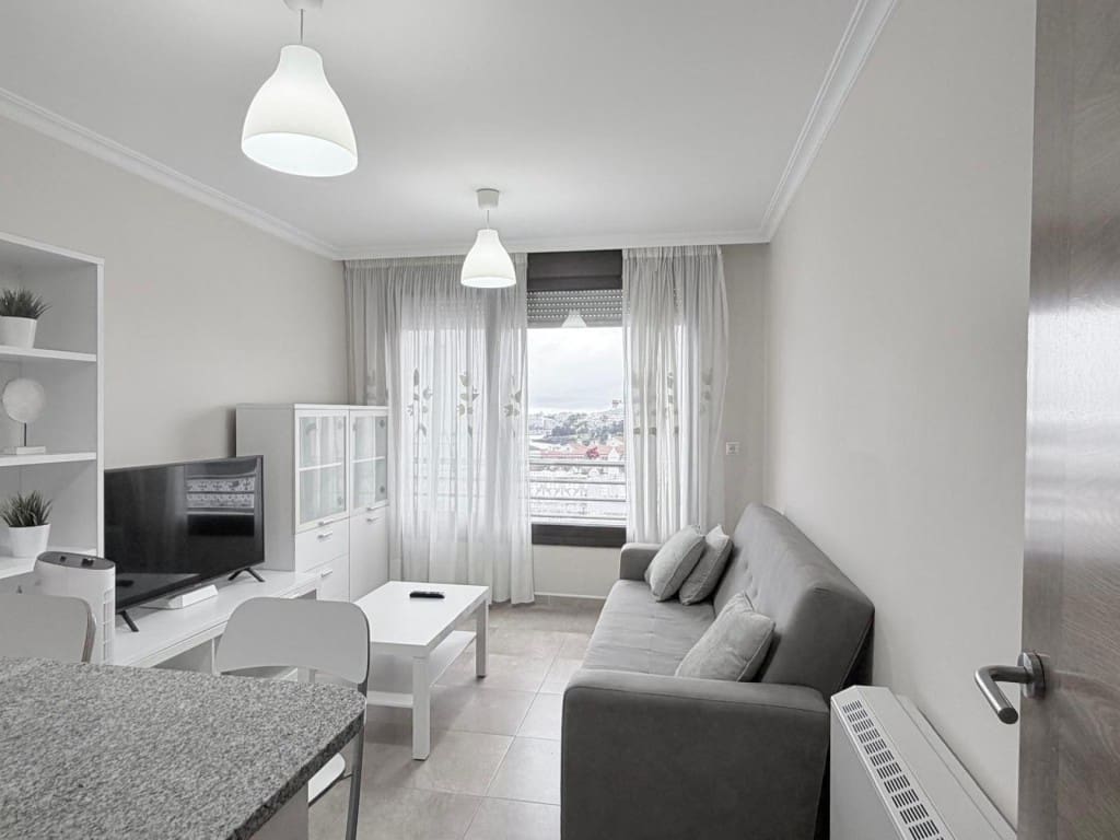 1 bedroom Apartment for sale in Sanxenxo with garage - € 250,000 (Ref: 9933760)