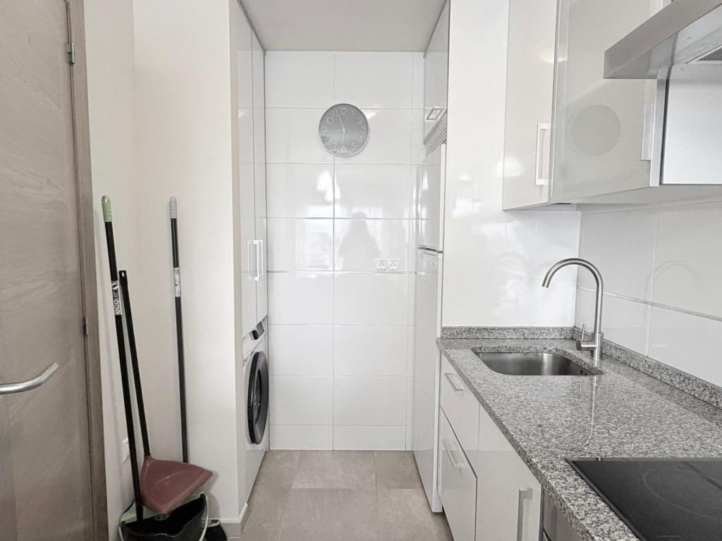 1 bedroom Apartment for sale in Sanxenxo with garage - € 250,000 (Ref: 9933760)