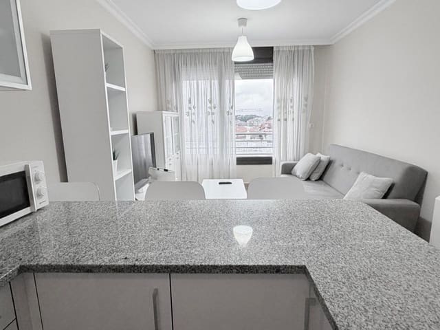 1 soveværelse Lejlighed til salg i Sanxenxo med garage - € 250.000 (Ref: 9933760)