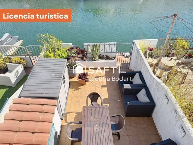 4 quarto Moradia em Banda para venda em Empuriabrava, Castelló d'Empúries - 445 000 € (Ref: 9937830)