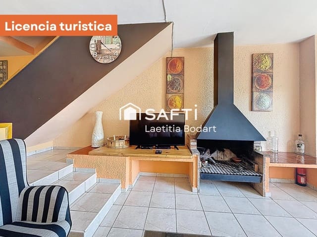 4 quarto Moradia em Banda para venda em Empuriabrava, Castelló d'Empúries - 445 000 € (Ref: 9937830)