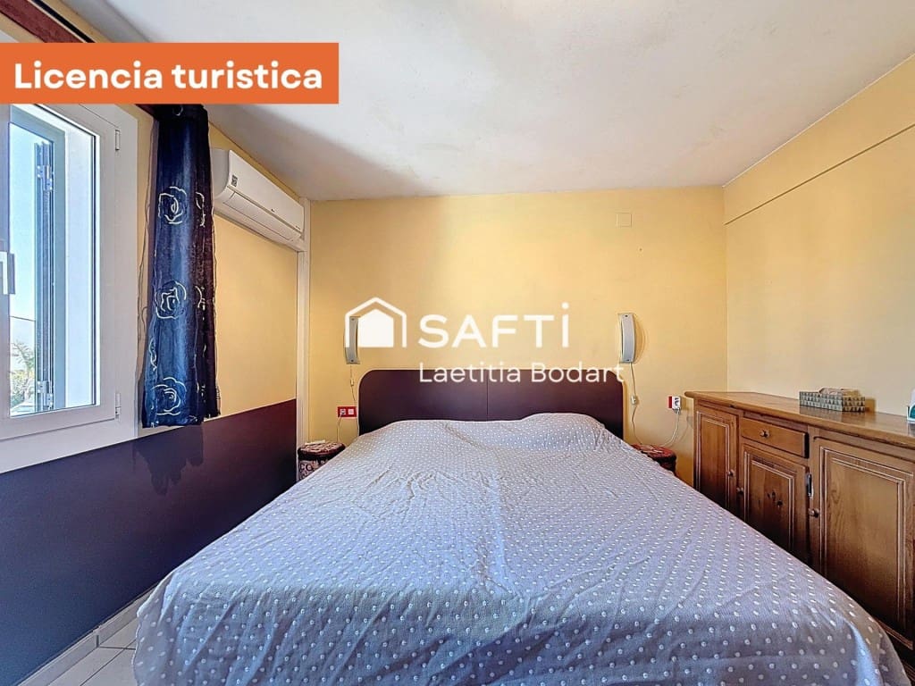4 quarto Moradia em Banda para venda em Empuriabrava - 445 000 € (Ref: 9937830)