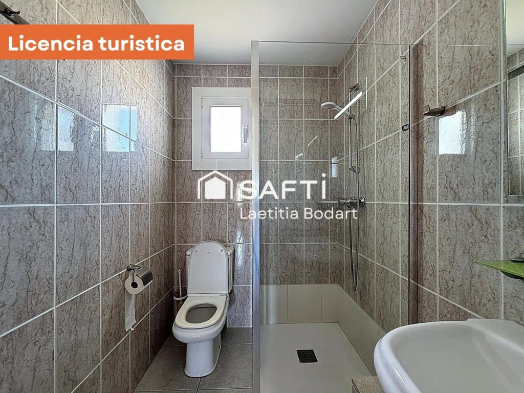 4 quarto Moradia em Banda para venda em Empuriabrava - 445 000 € (Ref: 9937830)