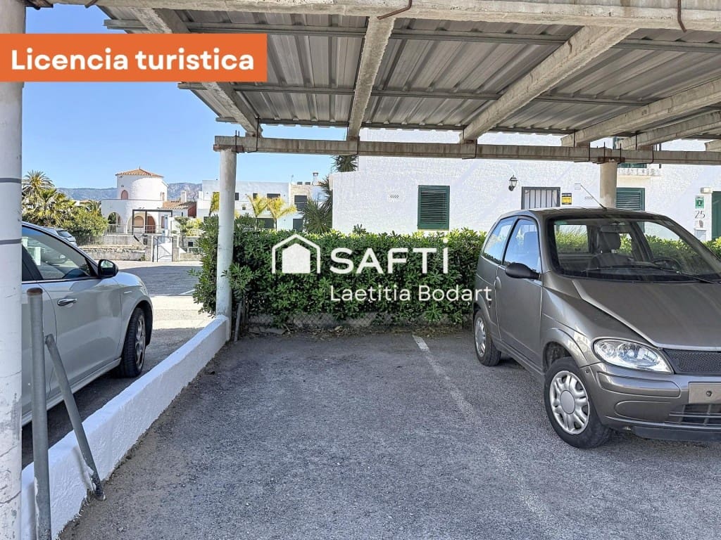 4 quarto Moradia em Banda para venda em Empuriabrava - 445 000 € (Ref: 9937830)