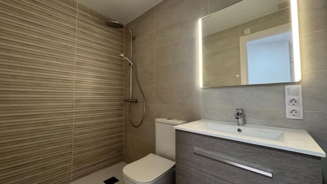 3 soveværelse Rækkehus til salg i Pinoso - € 127.995 (Ref: 9937834)