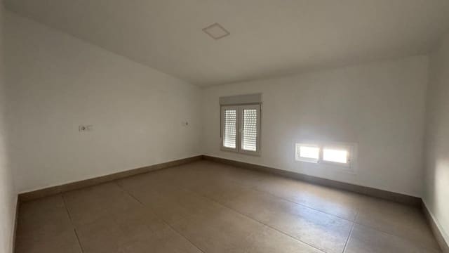 3 soveværelse Rækkehus til salg i Pinoso - € 127.995 (Ref: 9937834)