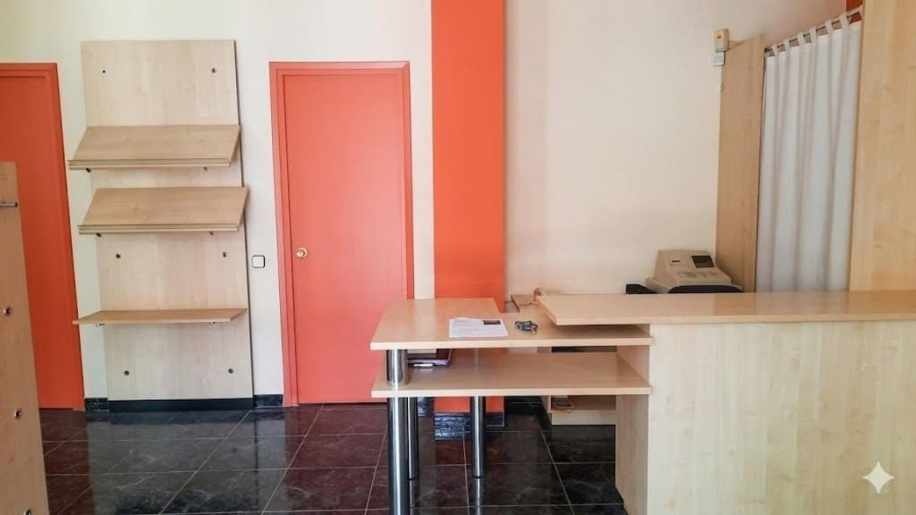 Komercyjne na sprzedaż w Martorell - 155 500 € (Ref: 9937837)